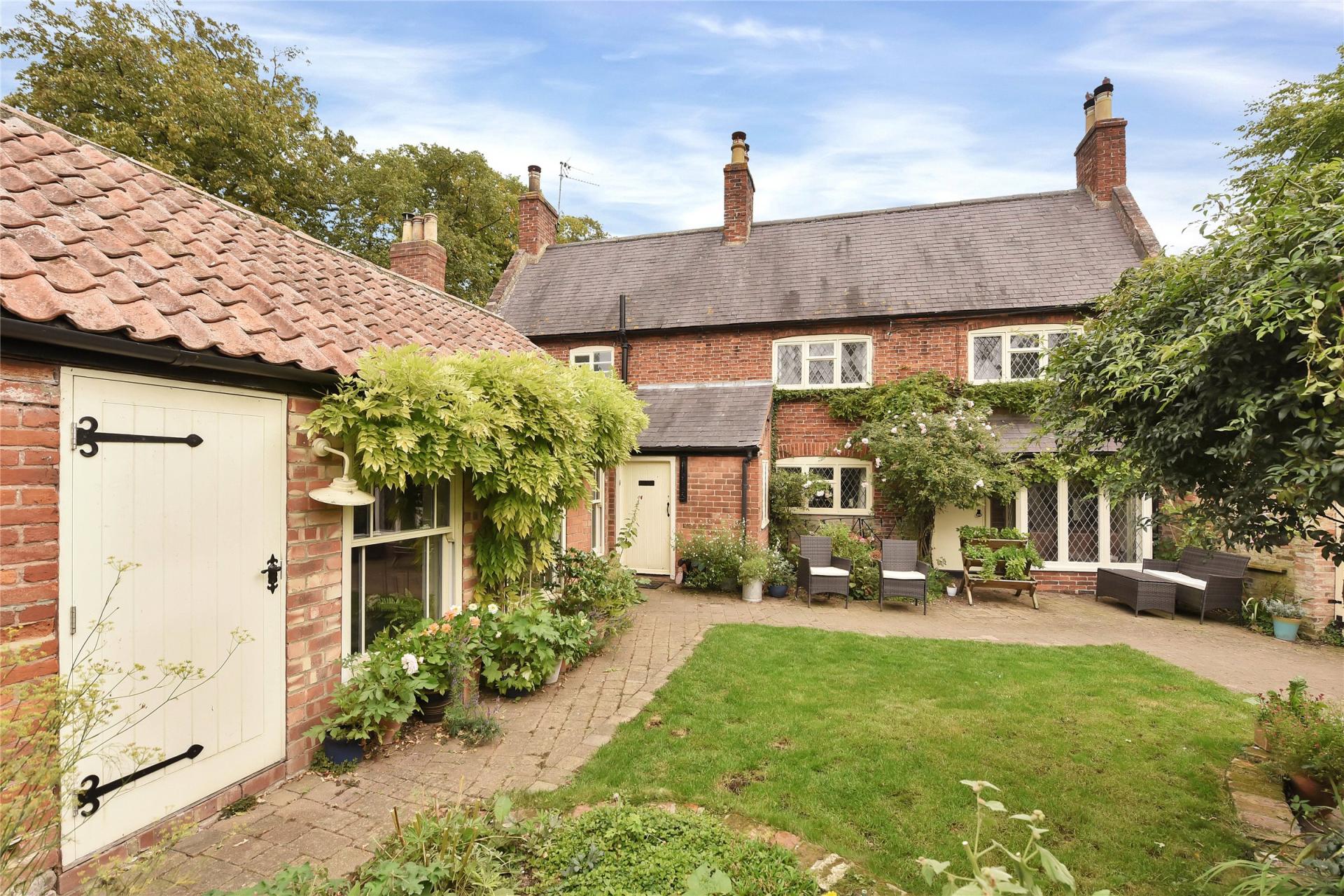4 bedroom Detached House for sale in Melton Mowbray