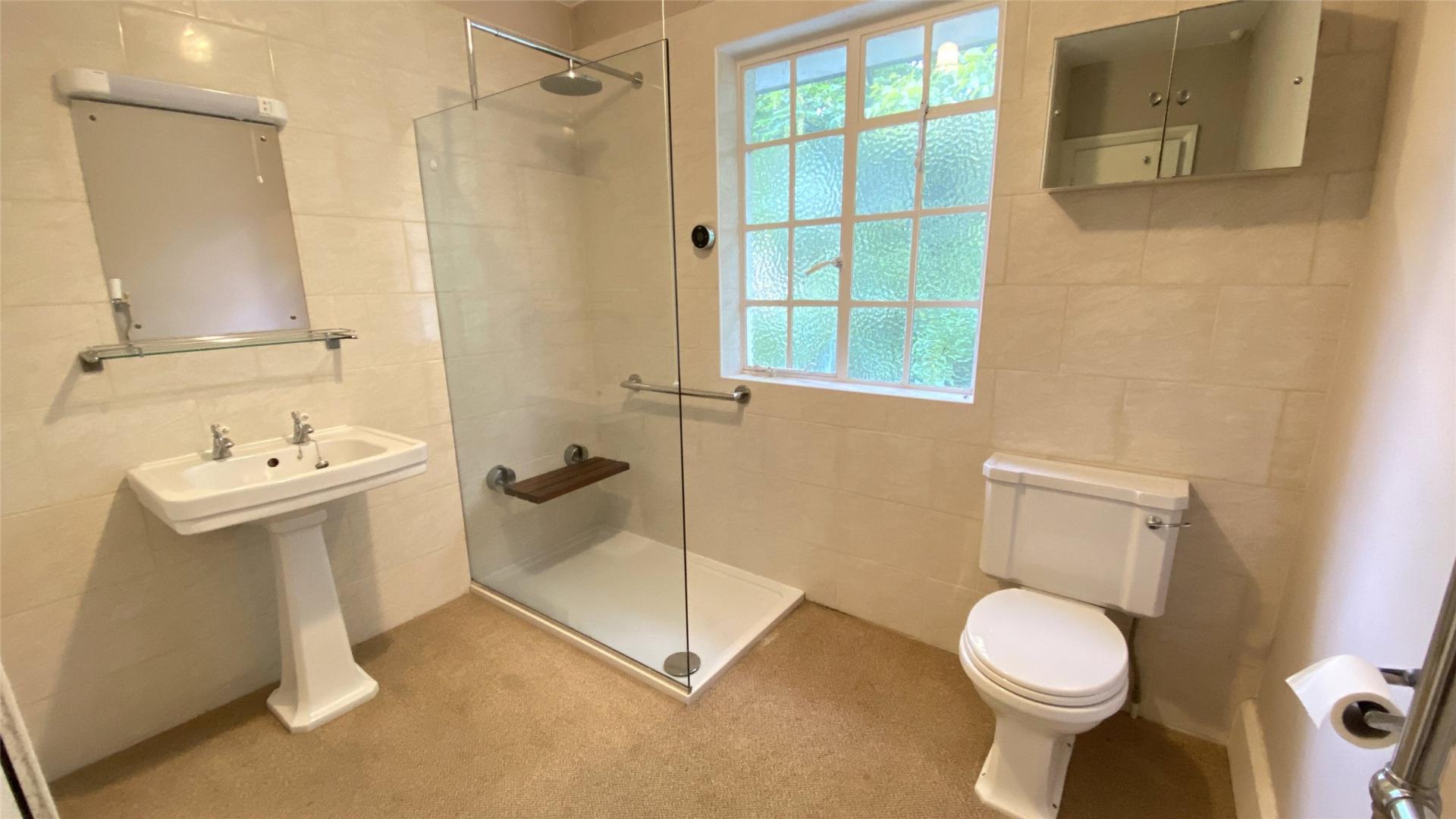 4 bedroom Detached House for sale in Leicestershire