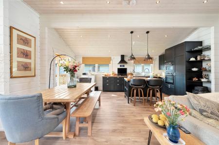 Living/Dining Kitch