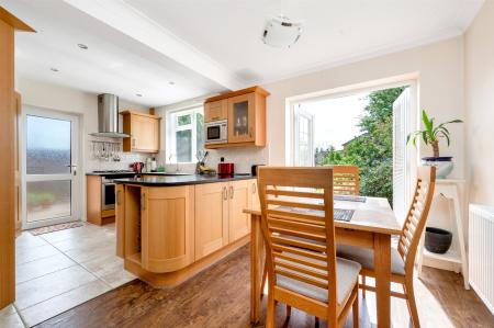 Dining Kitchen