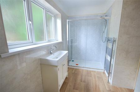 En-Suite 1