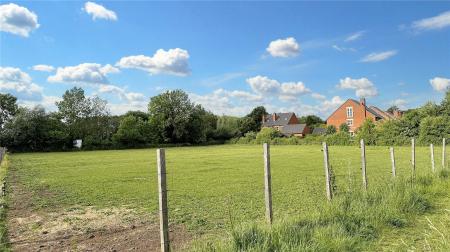Paddock Land