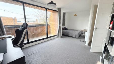 Living/Bed Space