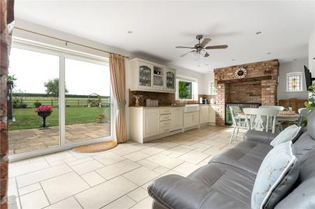 Living Kitchen