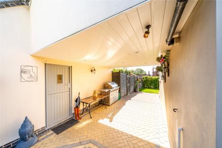 Covered Bbq Area