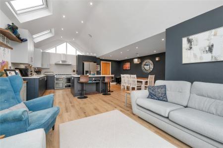 Living/Dining Kitche