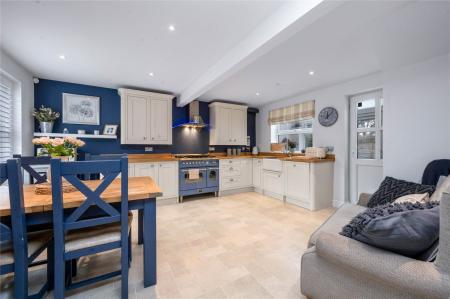 Living/Dining Kitche