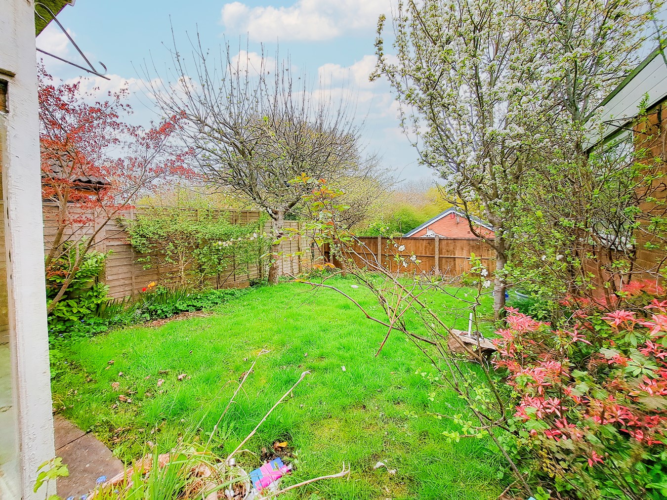 2 bedroom Detached Bungalow for sale in Heath Hayes