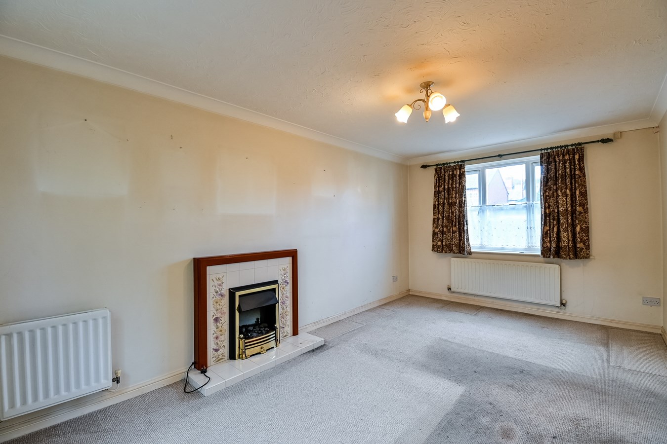 3 bedroom Detached House for sale in Lichfield