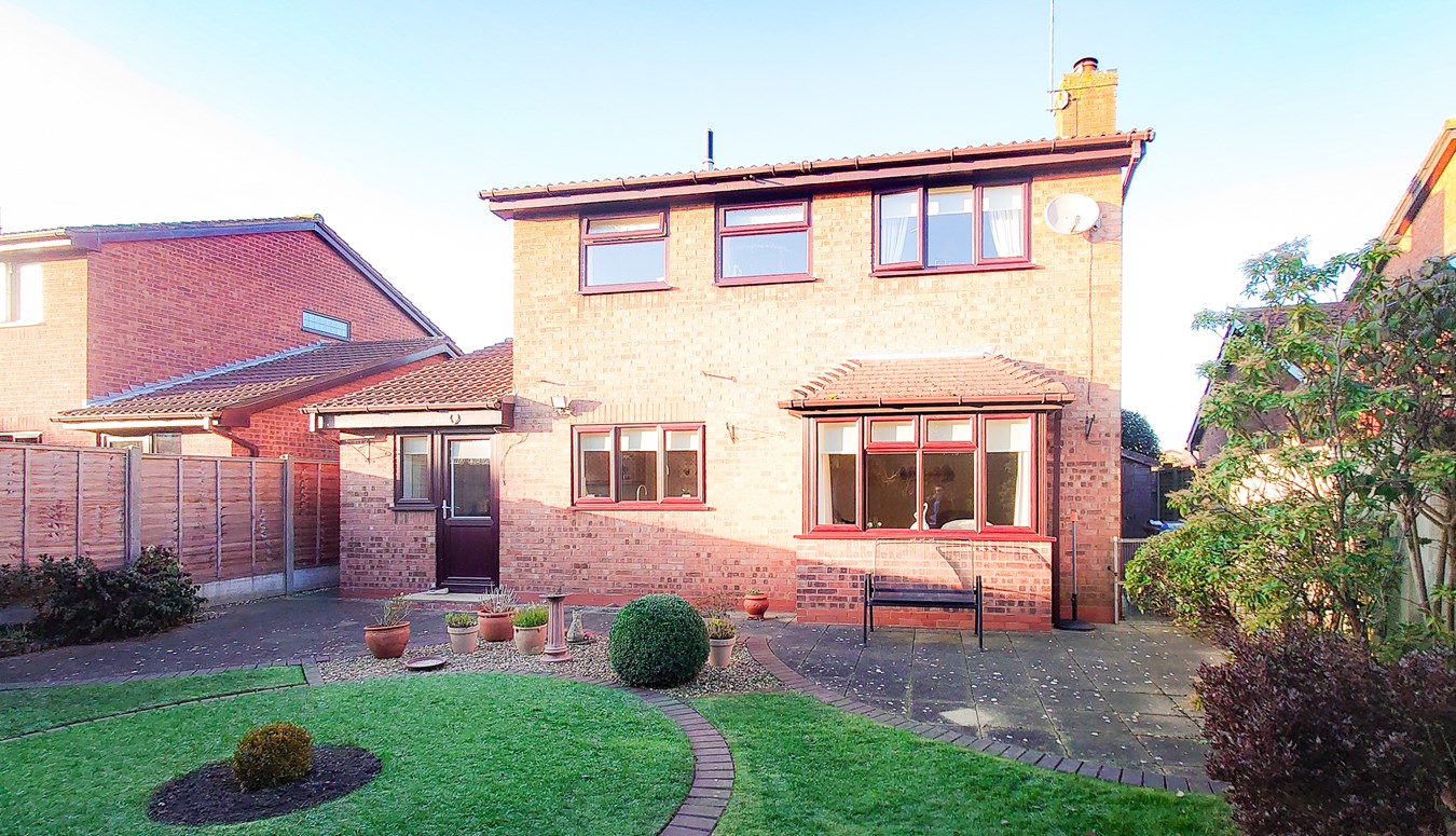 3 bedroom Detached House for sale in Rugeley