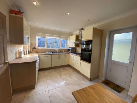ALVESTON