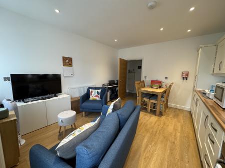 kitchen/dining/living
