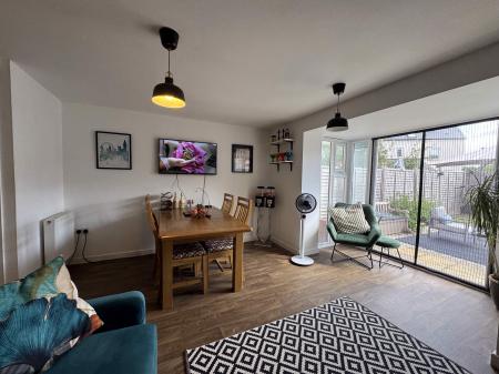 Dining/Living