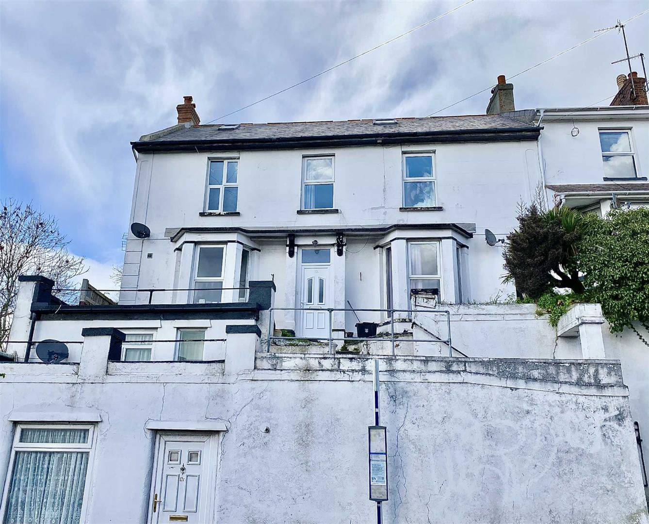 1 bedroom Flat for sale in Brixham