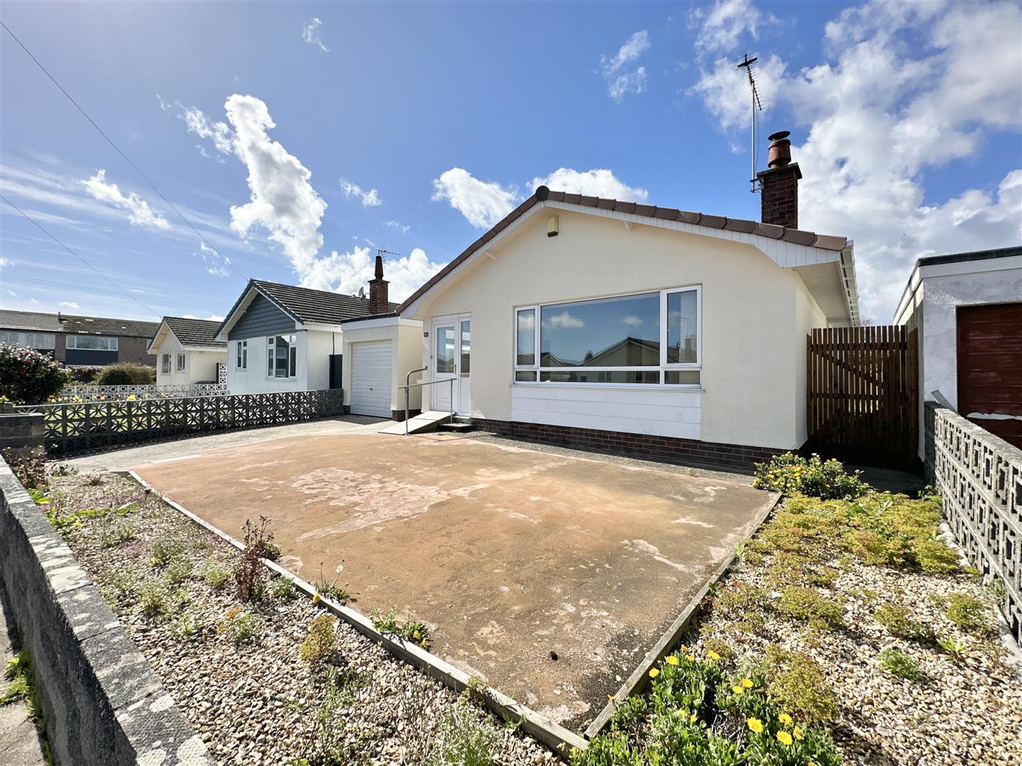 3 bedroom Detached Bungalow for sale in Brixham