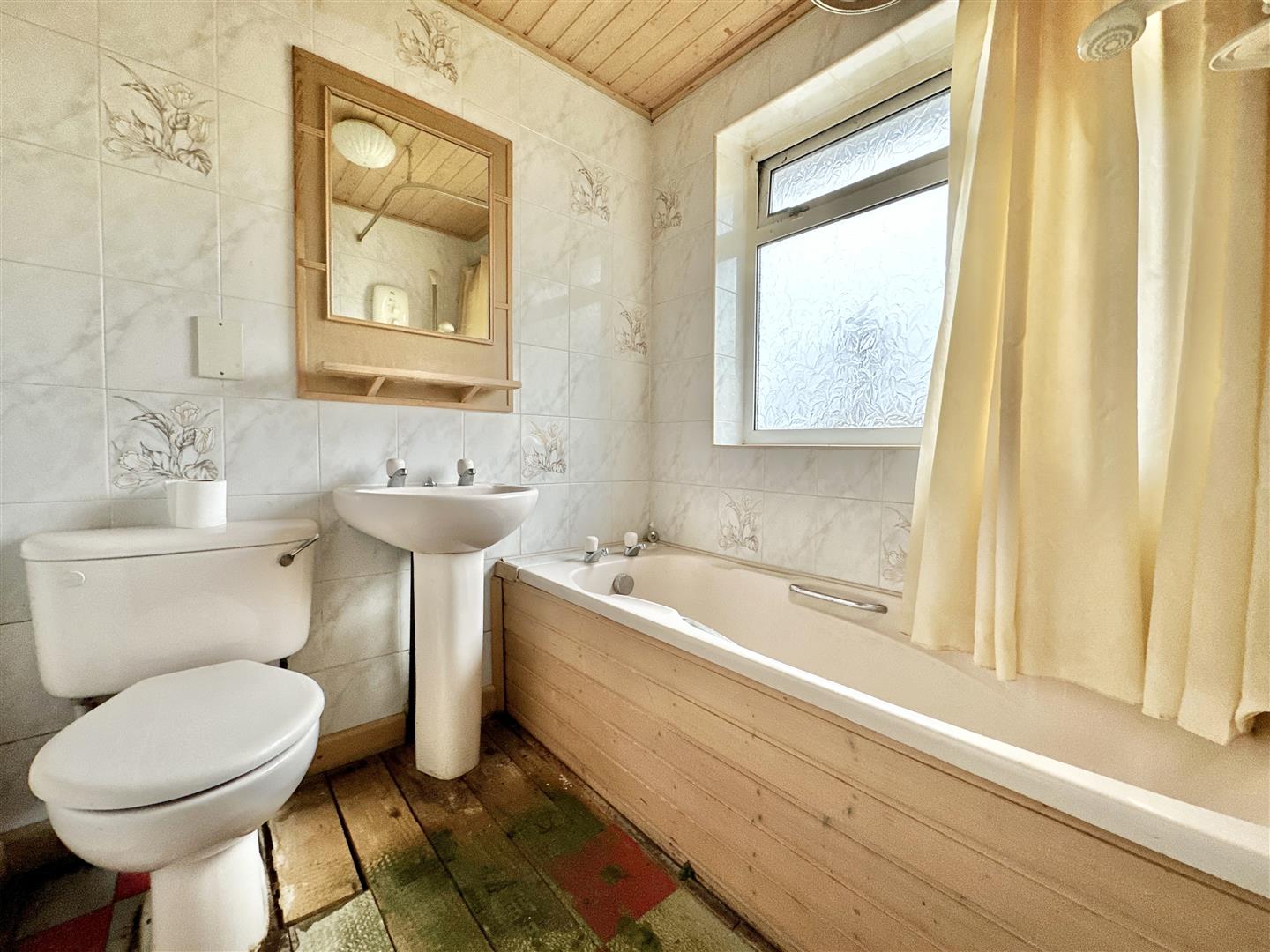 2 bedroom SemiDetached House for sale in Brixham