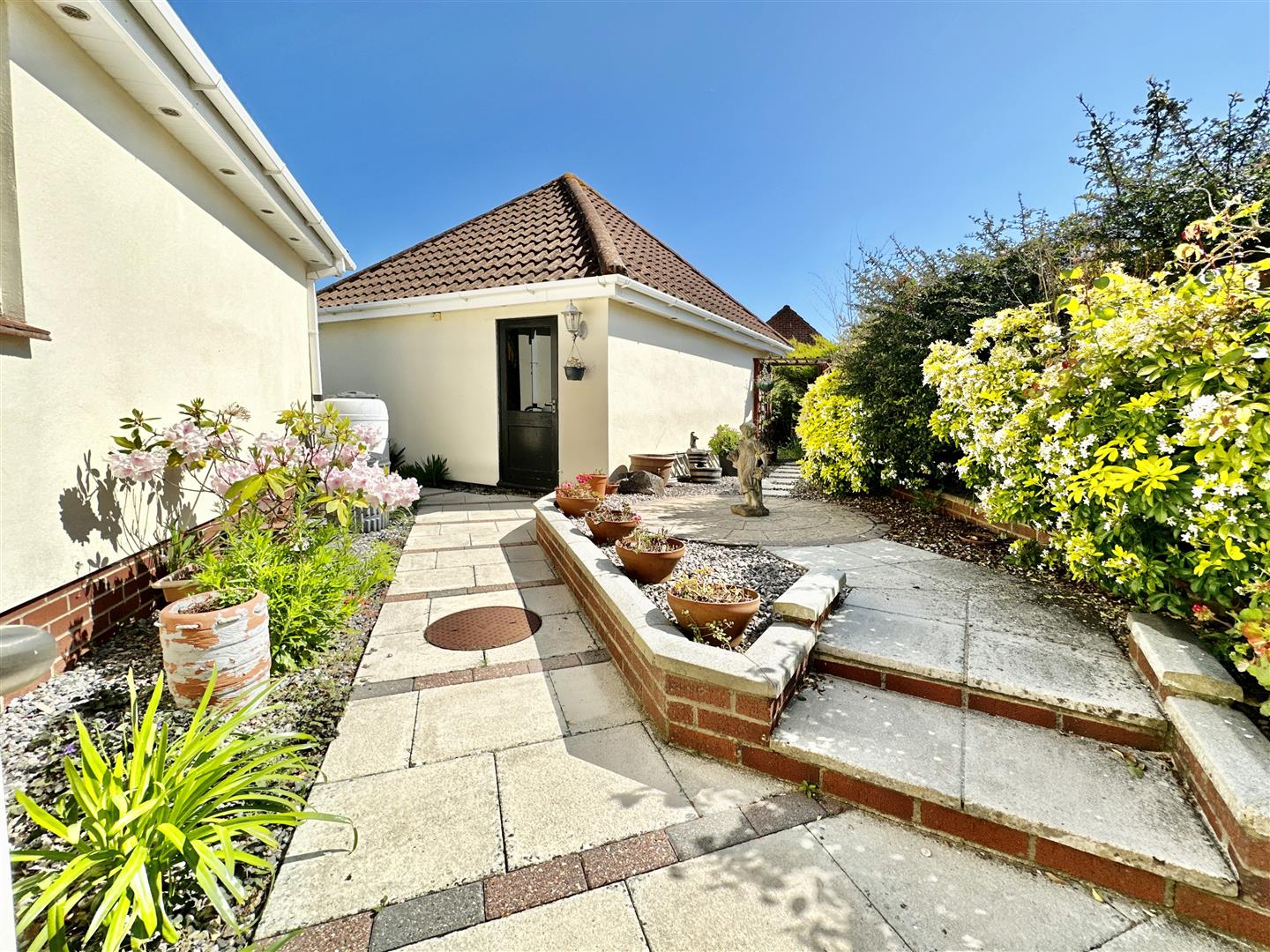 3 bedroom Detached Bungalow for sale in Brixham