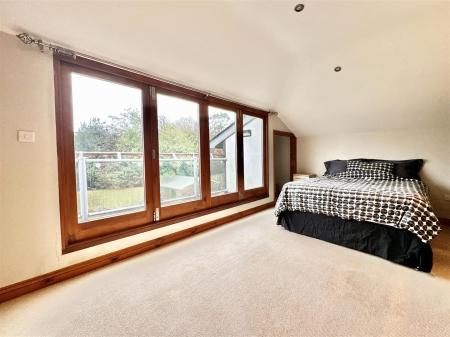 Master Bedroom.jpg