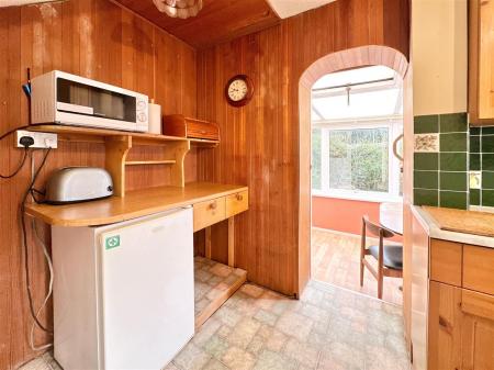 Kitchen To Conservatory.JPG