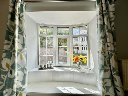 Window Bedroom 1.jpg