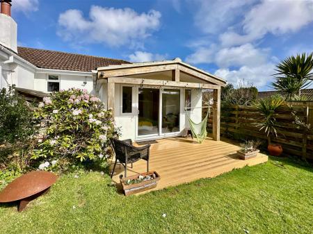 Garden Room Sun Deck.JPG