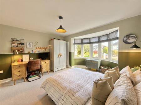 Bedroom  2.jpeg