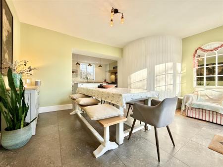 Dining Room Towards Kitchen.JPG