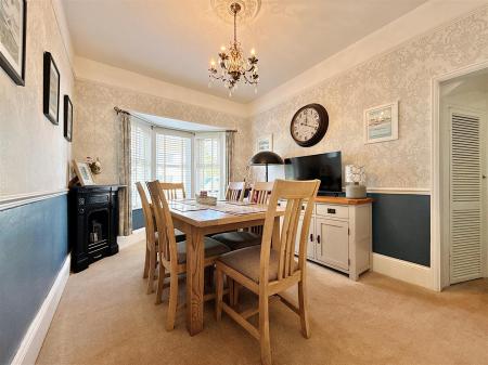 Dining Room.JPG