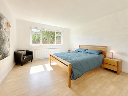 Bed 2.JPG