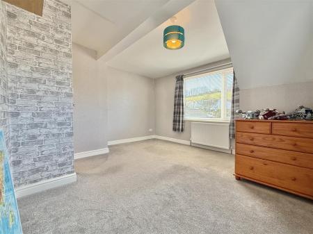 Bedroom_3.jpeg