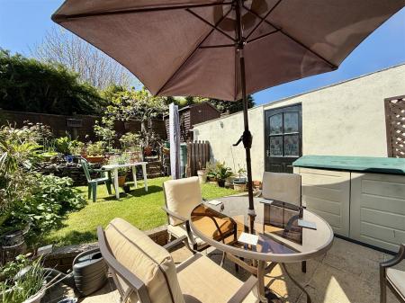 Patio Seating Area.JPG