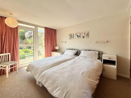 Bedroom 2.jpeg
