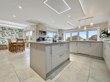 Kitchen Towards Dining Area.jpg