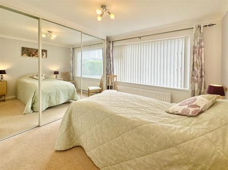 Bedroom 2.JPG