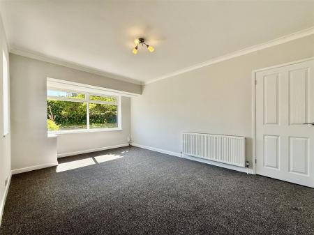 Living_Room.jpeg