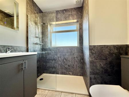 Shower Room.jpeg