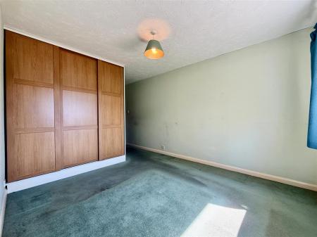 Bedroom 1.jpg