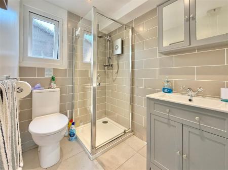 Annex En Suite.JPG