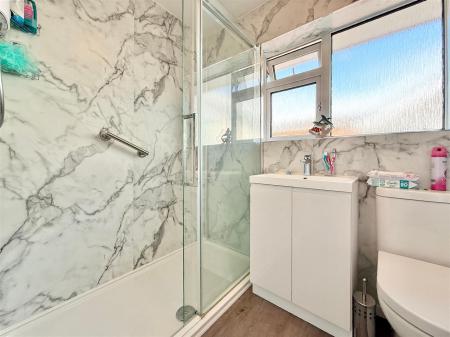 Shower Room.JPG