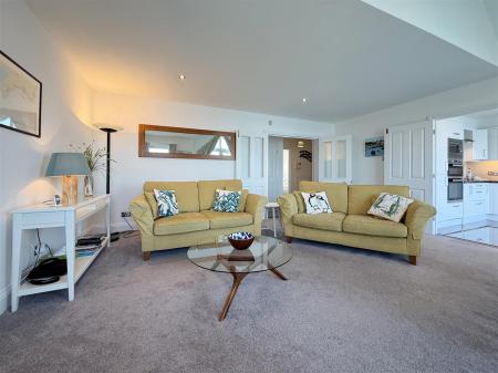 Lounge Area.JPG