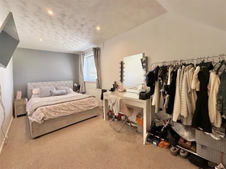 Bedroom  3.jpeg