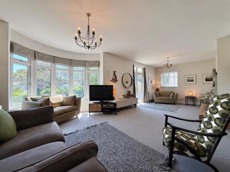 Living Room.JPG