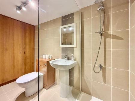 Shower Room.JPG