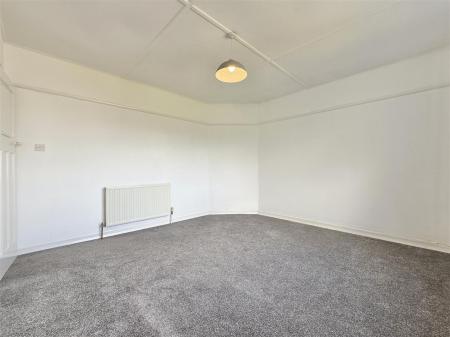 Bedroom 2.jpeg