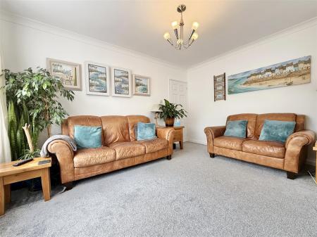 Living Room_.jpeg