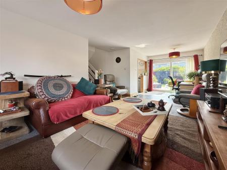 Living Area.jpeg