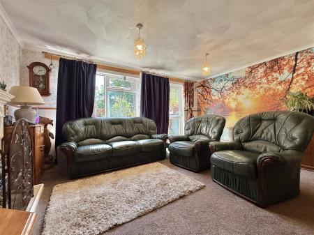 Lounge Area.jpeg