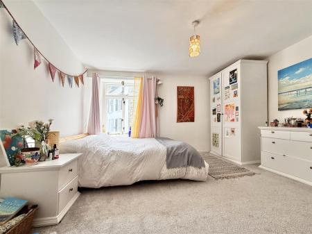 Bedroom_1.jpeg