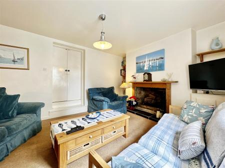 Living Room.jpg