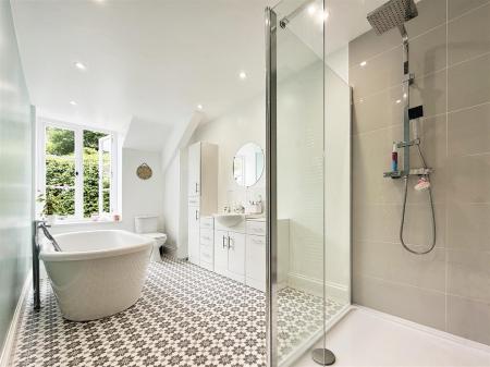 Bathroom.jpeg